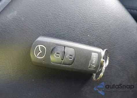 2019 Mazda Cx-5 Touring z USA, uszkodzony, nr VIN JM3KFBCM1K0690398